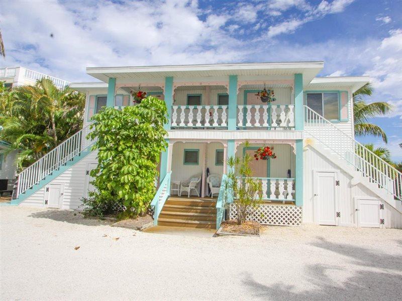 Gulf Breeze Cottages Sanibel Exterior photo