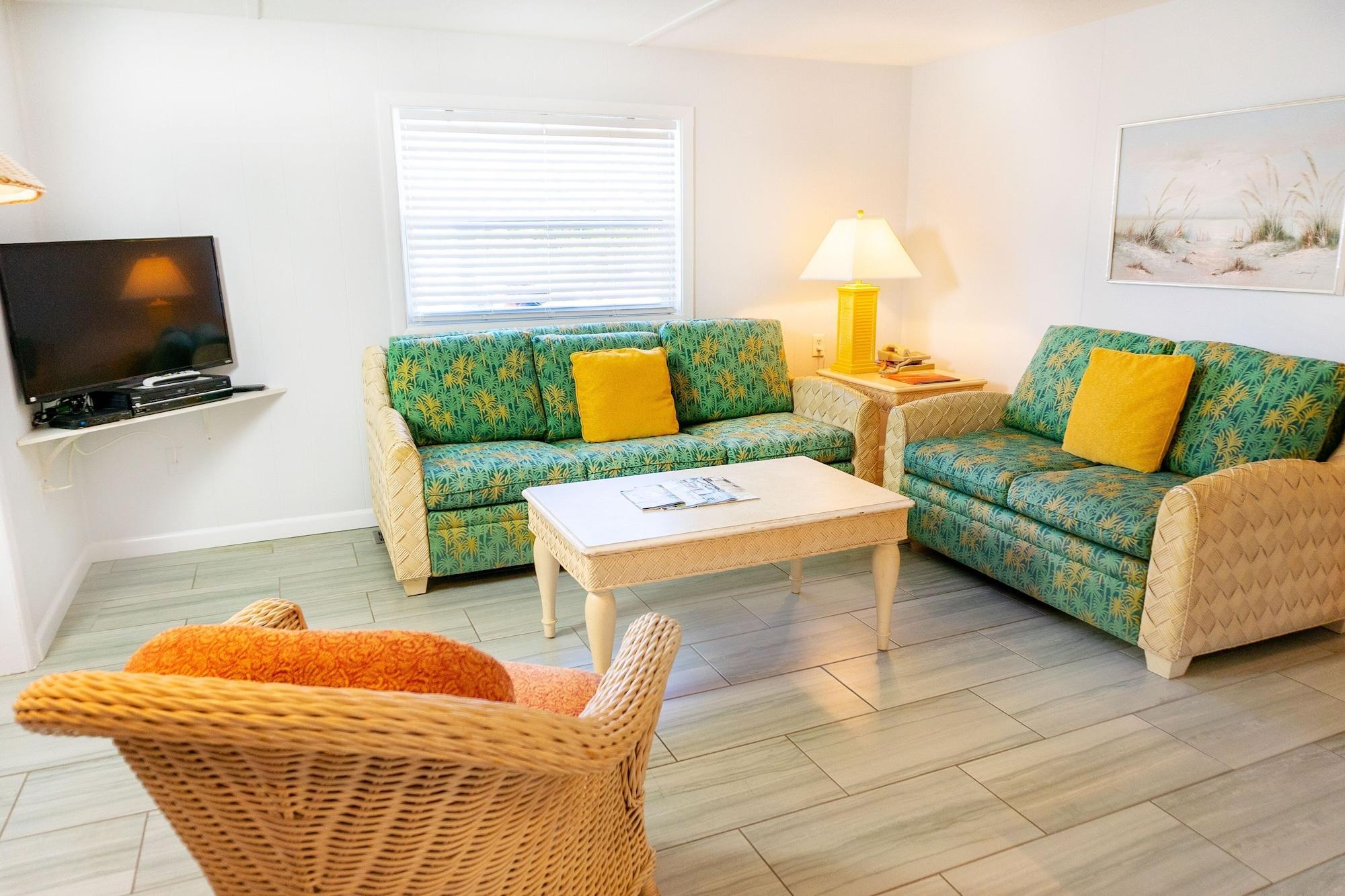 Gulf Breeze Cottages Sanibel Exterior photo